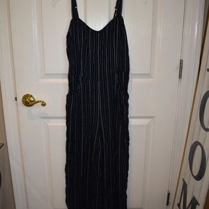 Hollister jump suit size medium